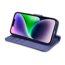 Заредете изображение във визуализатора на галерията – iCarer Wallet Case 2in1 iPhone 14 Flip Leather Cover Anti-RFID Light Violet (WMI14220725-LP) - TopMag
