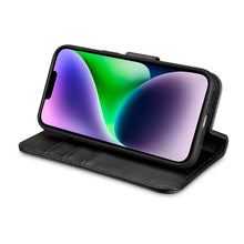 Заредете изображение във визуализатора на галерията – iCarer Wallet Case 2in1 Case iPhone 14 Plus Leather Flip Cover Anti-RFID Black (WMI14220727-BK) - TopMag
