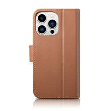 Заредете изображение във визуализатора на галерията – iCarer Wallet Case 2in1 iPhone 14 Pro Max Leather Flip Cover Anti-RFID Brown (WMI14220728-BN) - TopMag

