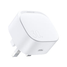 Заредете изображение във визуализатора на галерията – Small Fast USB Type C PD Charger 20W UK Plug White (L-P307) - TopMag
