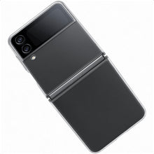 Заредете изображение във визуализатора на галерията – Samsung clear slim cover case for galaxy z flip4 transparent (ef-qf721ctegww)
