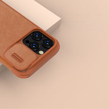 Заредете изображение във визуализатора на галерията – Nillkin Qin Pro Leather Case iPhone 14 Pro 6.1 2022 Blue
