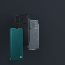 Заредете изображение във визуализатора на галерията – Nillkin Qin Pro Leather Case-plain leather iPhone 14 Pro Max 6.7 2022 Classic Black
