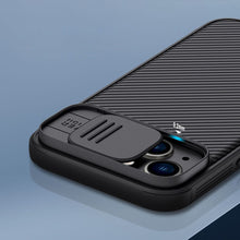 Заредете изображение във визуализатора на галерията – Nillkin CamShield Pro Case (PC and TPU) iPhone 14 6.1 2022 Blue
