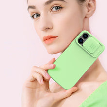 Заредете изображение във визуализатора на галерията – Nillkin CamShield Silky silicone case iPhone 14 Pro 6.1 2022 Classic Black
