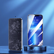 Заредете изображение във визуализатора на галерията – Joyroom Knight 2,5D FS TG 5x glass iPhone 14 full screen (JR-DH05) - TopMag
