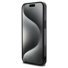 Заредете изображение във визуализатора на галерията – Original Case MERCEDES hardcase Double Layer Crossed
Lines MagSafe MEHMP15L23HRSK for Iphone 15 Pro Black
