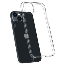 Заредете изображение във визуализатора на галерията – Spigen AIRSKIN HYBRID IPHONE 14 CRYSTAL CLEAR - TopMag
