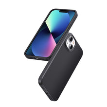 Заредете изображение във визуализатора на галерията – Ugreen LP626 Silky Silicone Protective Case Rubber Flexible Silicone Phone Case for iPhone 14 Plus Black (90920) - TopMag
