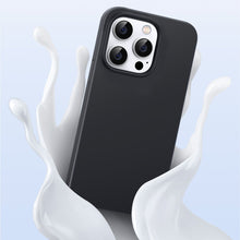 Заредете изображение във визуализатора на галерията – Ugreen LP627 Silky Silicone Protective Case Rubber Flexible Silicone Phone Case for iPhone 14 Pro Black (90921) - TopMag
