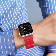 Заредете изображение във визуализатора на галерията – Dux Ducis магнитка каишка за  Apple Watch Ultra Magnetic Bracelet Wristband Red (Chain Version)
