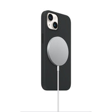 Заредете изображение във визуализатора на галерията – Apple 15W MagSafe induction charger white (MHXH3ZM / A) - TopMag
