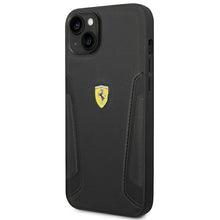 Заредете изображение във визуализатора на галерията – Ferrari FEHCP14SRBUK iPhone 14 6.1 "black / black hardcase Leather Stamp Sides - TopMag
