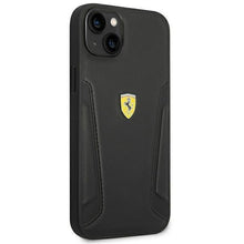 Заредете изображение във визуализатора на галерията – Ferrari FEHCP14SRBUK iPhone 14 6.1 "black / black hardcase Leather Stamp Sides - TopMag

