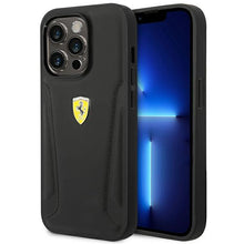 Заредете изображение във визуализатора на галерията – Ferrari FEHCP14XRBUK iPhone 14 Pro Max 6.7 "black / black hardcase Leather Stamp Sides
