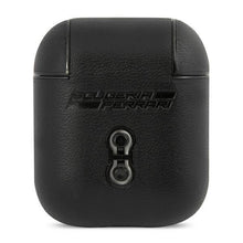 Заредете изображение във визуализатора на галерията – Ferrari FESA2LEBK AirPods cover black / black On Track Leather - TopMag

