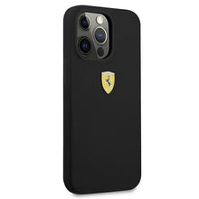 Заредете изображение във визуализатора на галерията – Ferrari FESSIHCP13LBK iPhone 13 Pro / 13 6.1 "black / black hardcase Silicone - TopMag
