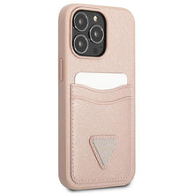 Заредете изображение във визуализатора на галерията – Guess GUHCP13LPSATPP iPhone 13 Pro / 13 6.1 "pink / pink hardcase SaffianoTriangle Logo Cardslot - TopMag
