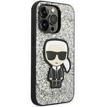 Заредете изображение във визуализатора на галерията – Karl Lagerfeld KLHCP14LGFKPG iPhone 14 Pro 6.1 "hardcase silver / silver Glitter Flakes Ikonik - TopMag
