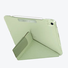 Заредете изображение във визуализатора на галерията – UNIQ etui Camden iPad Air 10,9" (2020) zielony/sage green Antimicrobial - TopMag
