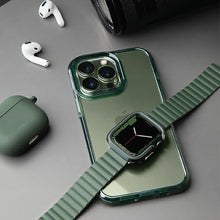 Заредете изображение във визуализатора на галерията – UNIQ etui Combat iPhone 13 6,1" zielony/ green - TopMag
