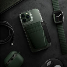 Заредете изображение във визуализатора на галерията – UNIQ etui Combat iPhone 13 Pro Max 6,7&quot; zielony/green - TopMag
