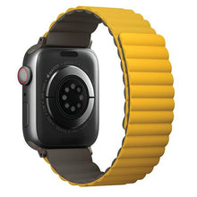 Заредете изображение във визуализатора на галерията – UNIQ pasek Revix Apple Watch Series 4/5/6/7/8/SE/SE2/Ultra 42/44/45mm. Reversible Magnetic musztardowy-khaki/mustard-khaki - TopMag
