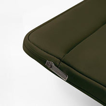Заредете изображение във визуализатора на галерията – UNIQ torba Bergen laptop Sleeve 14" oliwkowy/olive green - TopMag
