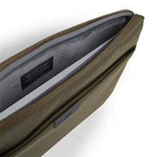 Заредете изображение във визуализатора на галерията – UNIQ torba Bergen laptop Sleeve 14" oliwkowy/olive green - TopMag
