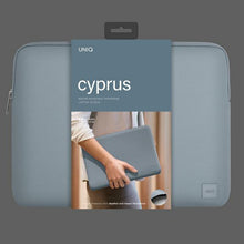 Заредете изображение във визуализатора на галерията – UNIQ torba Cyprus laptop Sleeve 14" niebieski/steel blue Water-resistant Neoprene - TopMag
