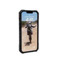 Заредете изображение във визуализатора на галерията – ( uag ) urban armor geat pathfinder за iphone 13 / 14 compatible with magsafe green - TopMag
