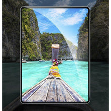 Заредете изображение във визуализатора на галерията – TEMPERED GLASS ESR TEMPERED GLASS 2-PACK IPAD 10.9 2022 CLEAR
