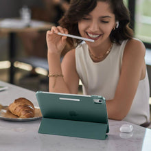 Заредете изображение във визуализатора на галерията – ESR ASCEND TRIFOLD IPAD 10.9 2022 FOREST GREEN
