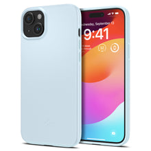 Заредете изображение във визуализатора на галерията – Spigen Thin Fit case for iPhone 15 - blue
