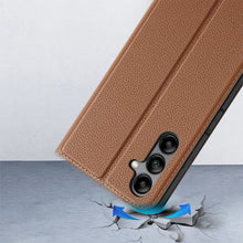 Заредете изображение във визуализатора на галерията – Dux Ducis Skin X2 case for Samsung Galaxy A34 5G flip cover wallet stand brown
