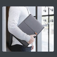Заредете изображение във визуализатора на галерията – Nillkin Versatile Laptop Sleeve Case MacBook Laptop Up to 16.1'' Laptop Bag Stand Mousepad Green

