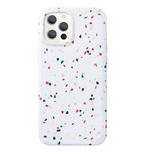 Заредете изображение във визуализатора на галерията – UNIQ etui Coehl Terrazzo iPhone 12 Pro Max 6,7" biały/natural white
