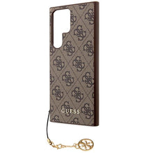 Заредете изображение във визуализатора на галерията – Guess GUHCS23LGF4GBR S23 Ultra S918 brown/brown hardcase 4G Charms Collection
