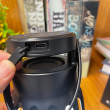 Заредете изображение във визуализатора на галерията – Lamp with bluetooth speaker A3 black

