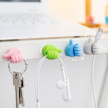 Заредете изображение във визуализатора на галерията – Cables organizer - Hand yellow
