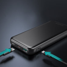Заредете изображение във визуализатора на галерията – Choetech powerbank 10000mAh 18W QC PD USB / USB C black
