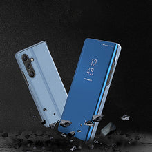 Заредете изображение във визуализатора на галерията – Clear View Case cover for Samsung Galaxy A24 4G flip cover blue
