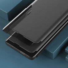 Заредете изображение във визуализатора на галерията – Eco Leather View Case Samsung S24+ Black
