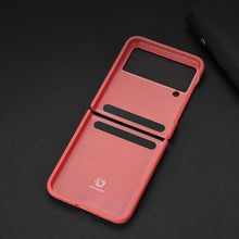 Заредете изображение във визуализатора на галерията – Dux Ducis Venice case for Samsung Galaxy Z Flip 4 leather case red

