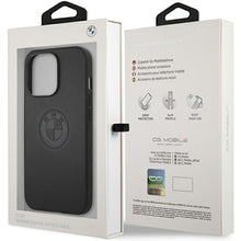 Заредете изображение във визуализатора на галерията – Case BMW BMHCP13LREELK iPhone 13 Pro / 13 6.1" black/black hardcase Leather Emboss
