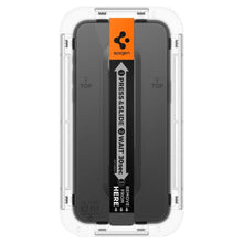 Заредете изображение във визуализатора на галерията – TEMPERED GLASS Spigen GLAS.TR "EZ FIT" FC IPHONE 15 BLACK
