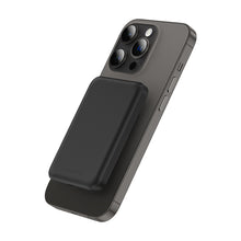Заредете изображение във визуализатора на галерията – Amazing Thing Power bank Thunder Pro 5000mAh TPM5KBK - Type C - magnetic with induction charger black
