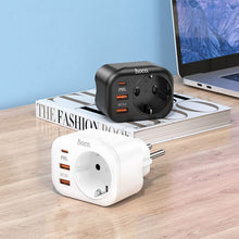 Заредете изображение във визуализатора на галерията – Hoco charger multifunctional charger type c pd20w + 2x usb qc3.0 3a + socket ns3 white - TopMag
