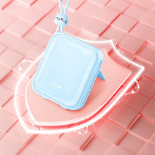 Заредете изображение във визуализатора на галерията – Joyroom power bank with USB C and Lightning cables and stand Cutie Series 10000mAh 22.5W blue (JR-L008)
