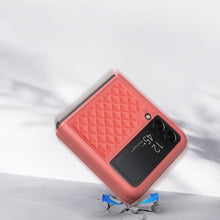 Заредете изображение във визуализатора на галерията – Dux Ducis Venice case for Samsung Galaxy Z Flip 4 leather case red
